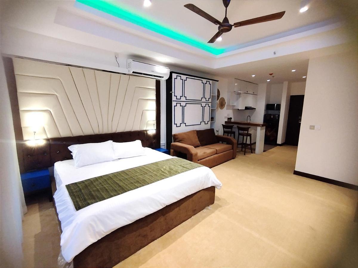 Ocean Breeze Condo By Lake Infinity Negombo Exterior photo